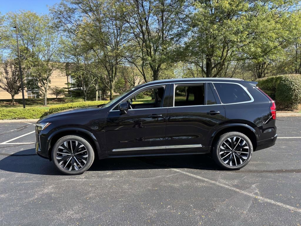 New 2026 Volvo XC90 B6 Plus w/ Protection Package Premier image 4