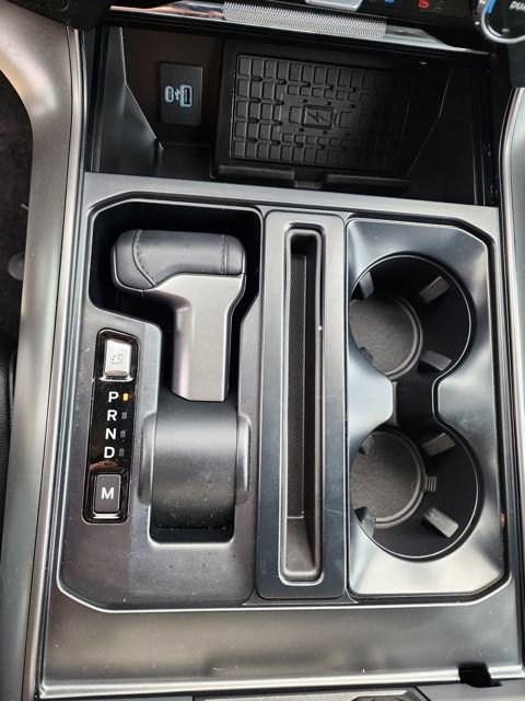 Used 2024 Ford F150 Lariat w/ Equipment Group 502A High image 31
