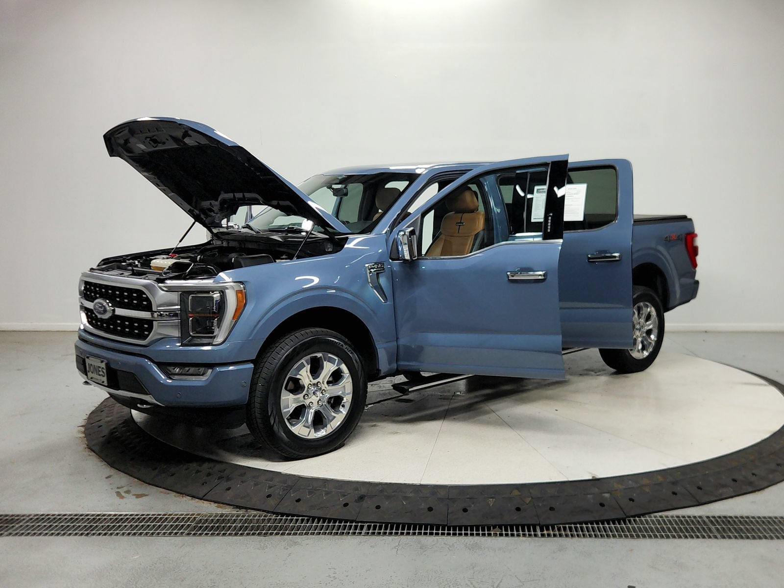 Used 2023 Ford F150 Platinum w/ Equipment Group 701A High AWD/4WD image 12