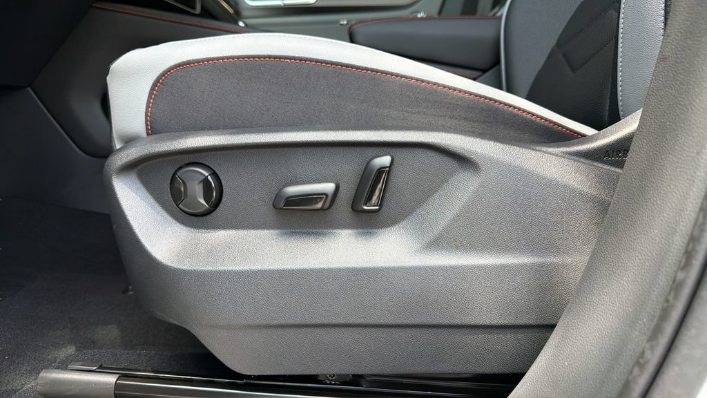 New 2026 Volkswagen Atlas Peak Edition AWD/4WD image 15