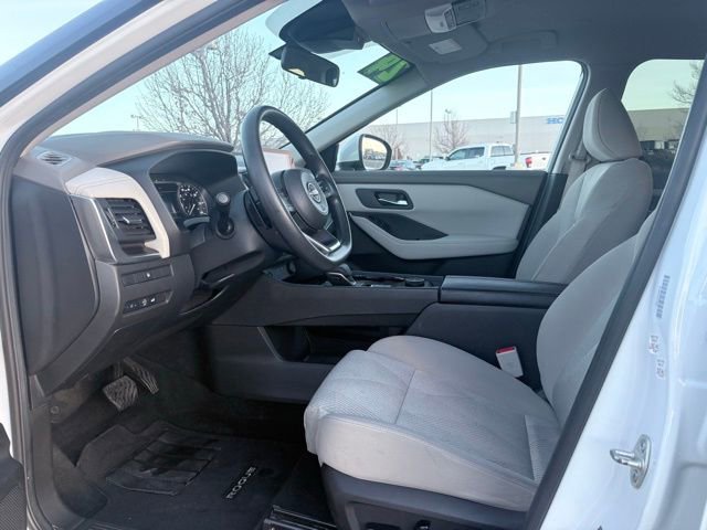 Used 2024 Nissan Rogue SV image 21