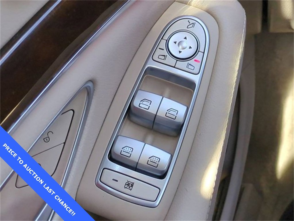Used 2017 Mercedes-Benz S 550 Sedan image 23