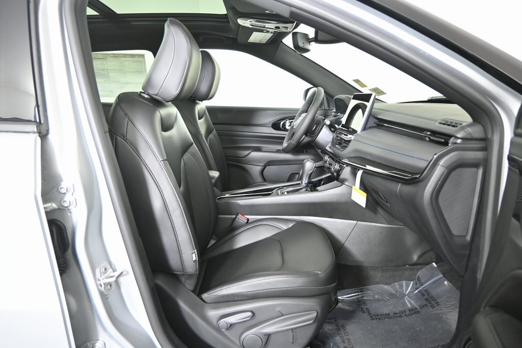 New 2026 Jeep Compass Limited w/ Sun, Sound & Navigation Group image 13