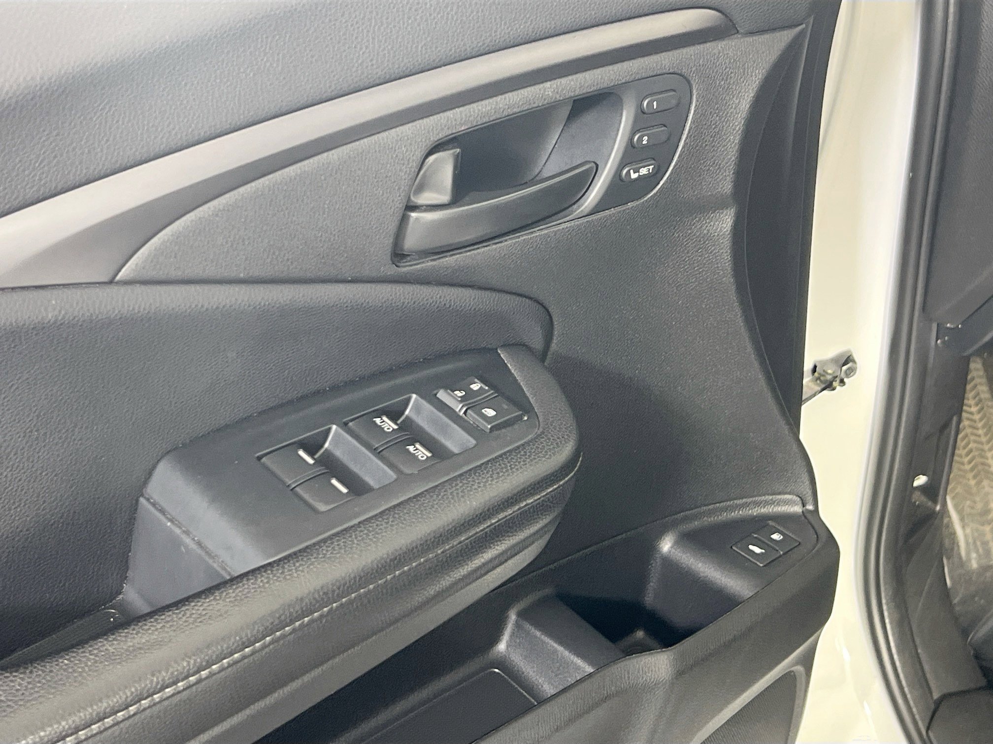 Used 2022 Honda Passport EX-L image 17