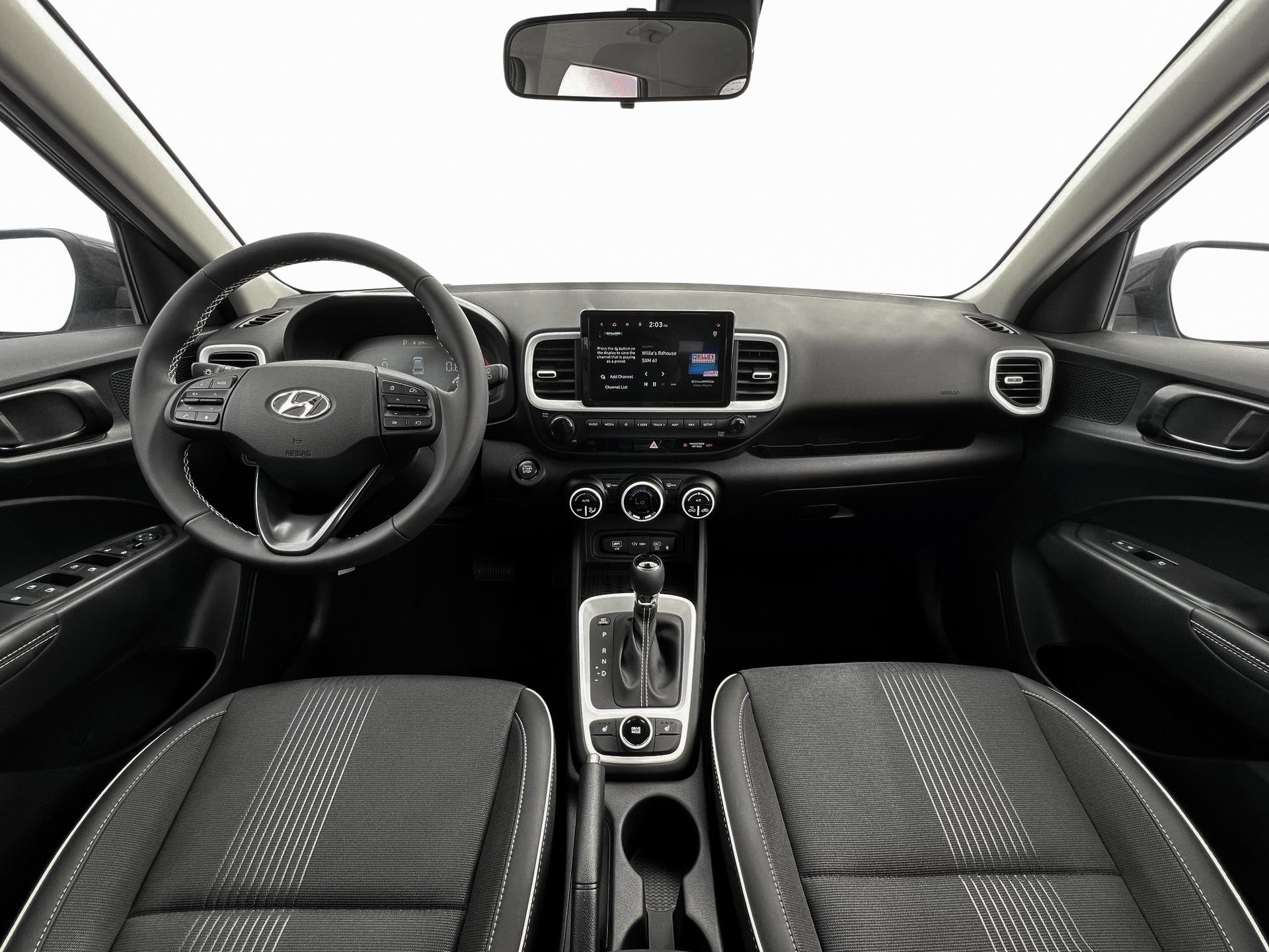 New 2025 Hyundai Venue Limited FWD image 13