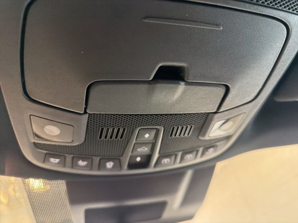 Used 2019 Lincoln Navigator L Reserve image 40