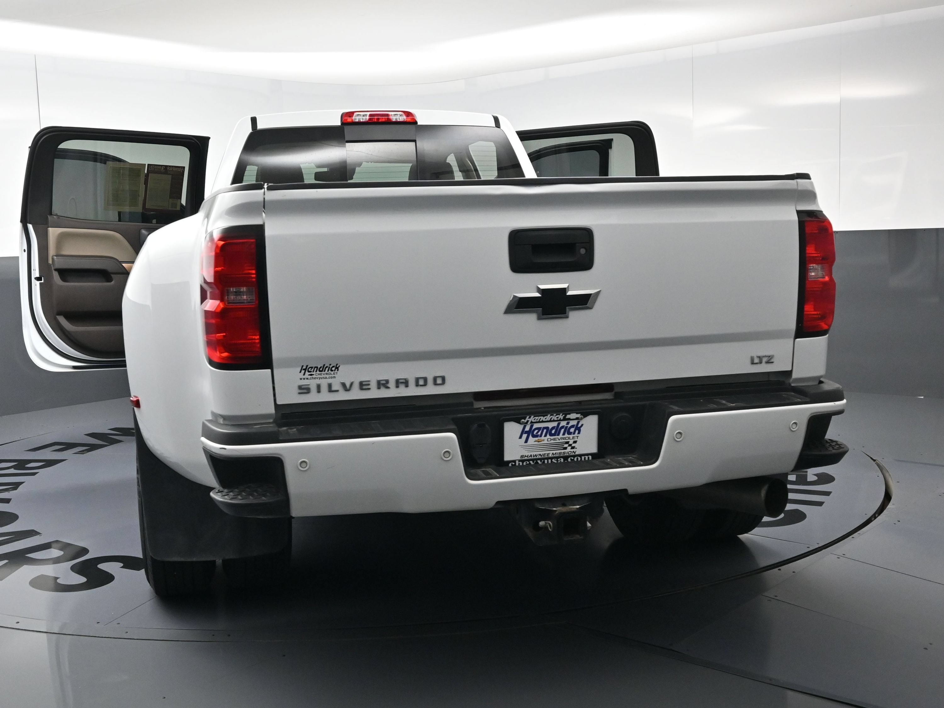 Used 2018 Chevrolet Silverado 3500 LTZ w/ Duramax Plus Package AWD/4WD image 29