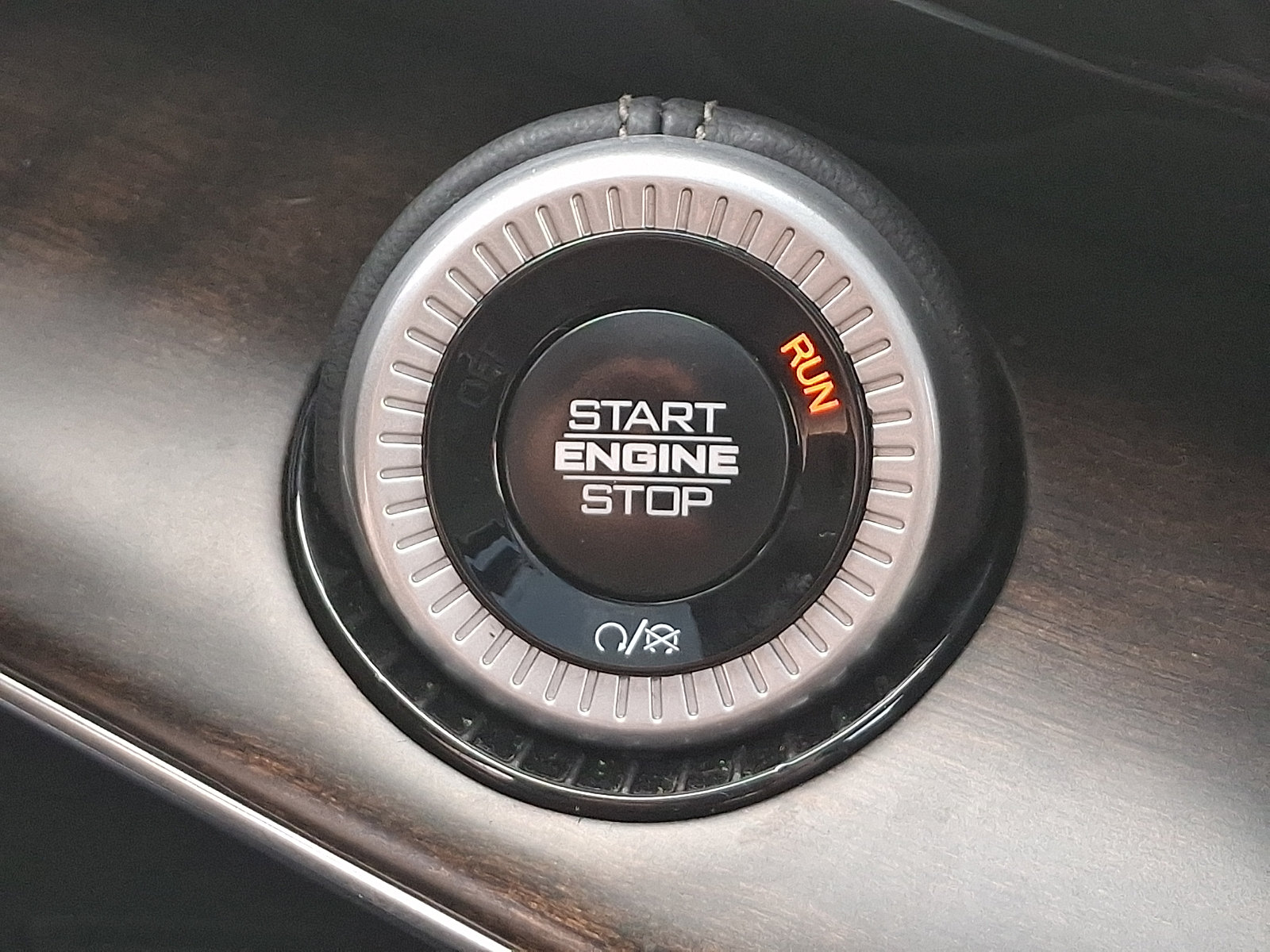 Used 2025 Jeep Grand Wagoneer 4WD image 25