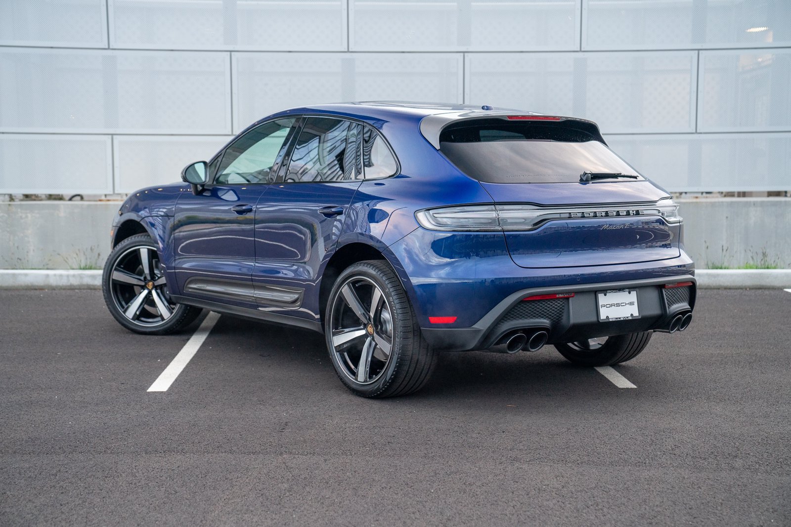 Certified 2026 Porsche Macan Turbo AWD/4WD image 3