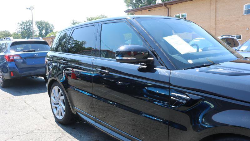 Used 2020 Land Rover Range Rover Sport HSE Dynamic AWD/4WD image 3