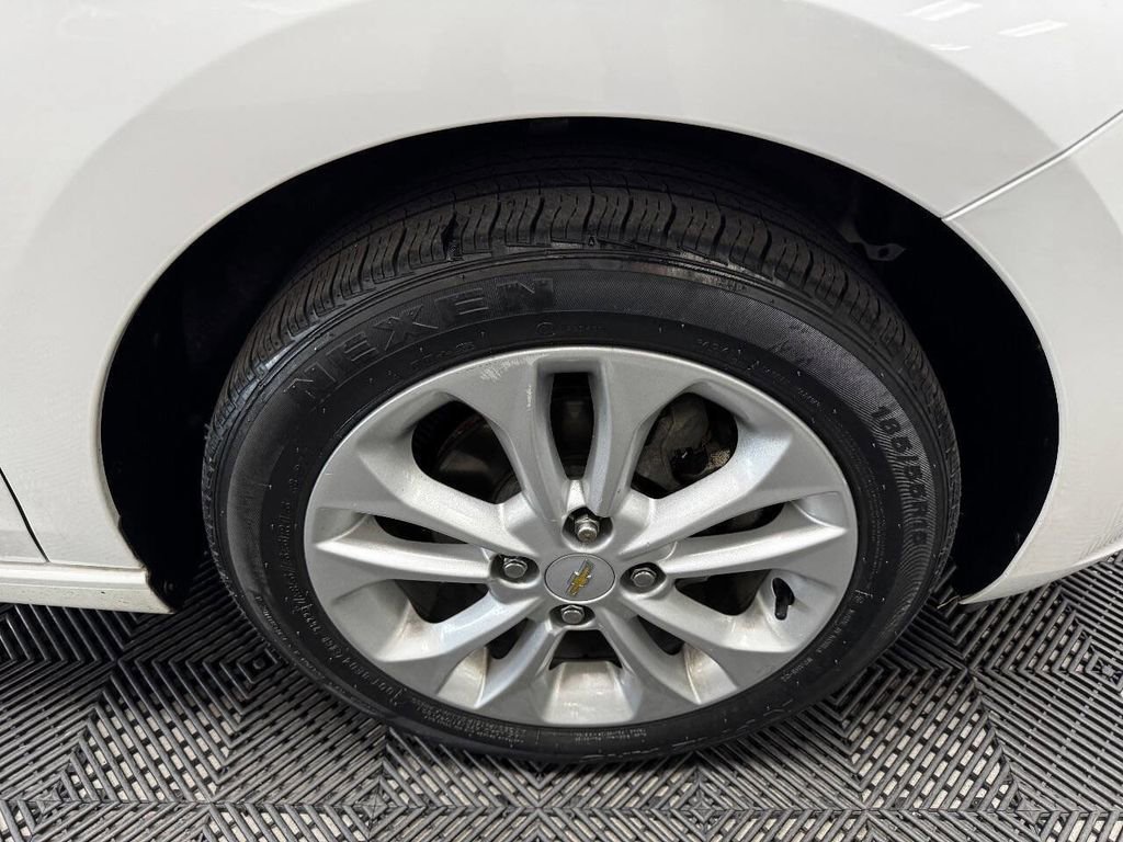 Used 2021 Chevrolet Spark LT image 18