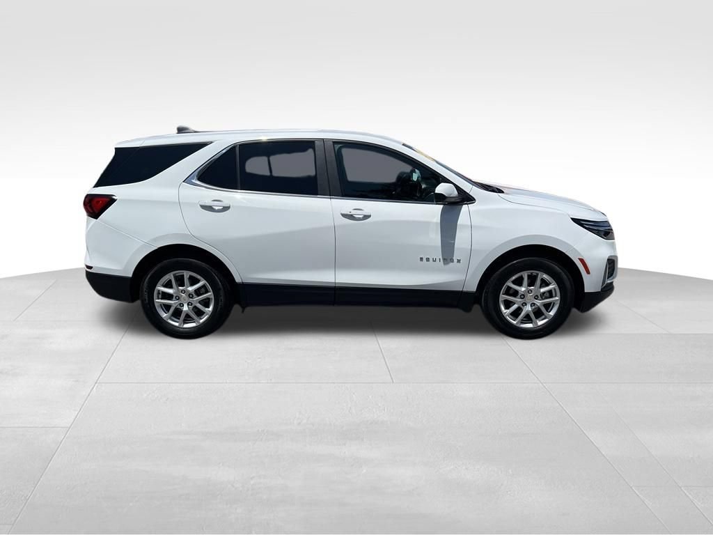 Used 2024 Chevrolet Equinox LT FWD image 8