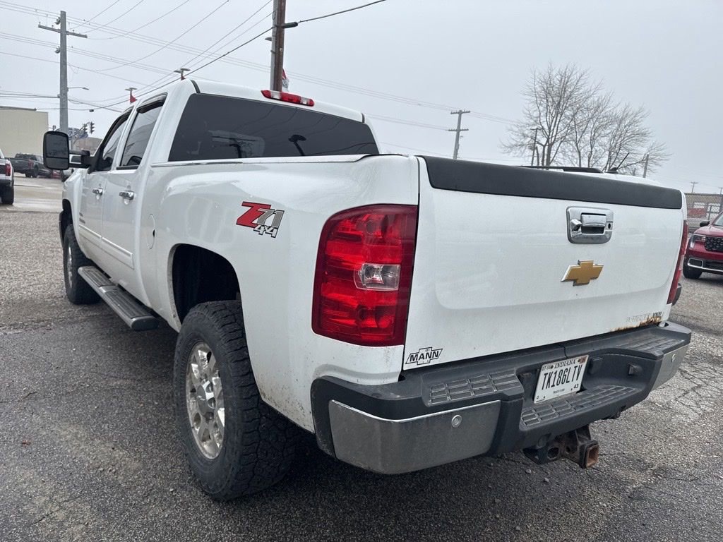 Used 2012 Chevrolet Silverado 3500 LTZ w/ LTZ Plus Package AWD/4WD image 6
