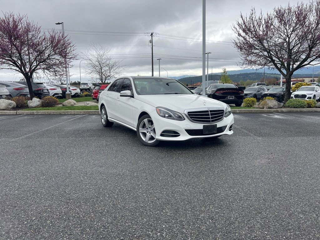 Used 2015 Mercedes-Benz E 350 4MATIC Sedan image 2