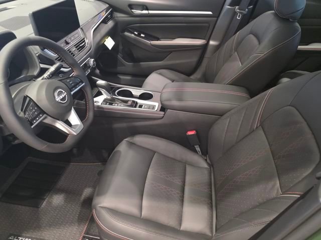 New 2025 Nissan Altima 2.5 SR w/ SR Premium Package image 27