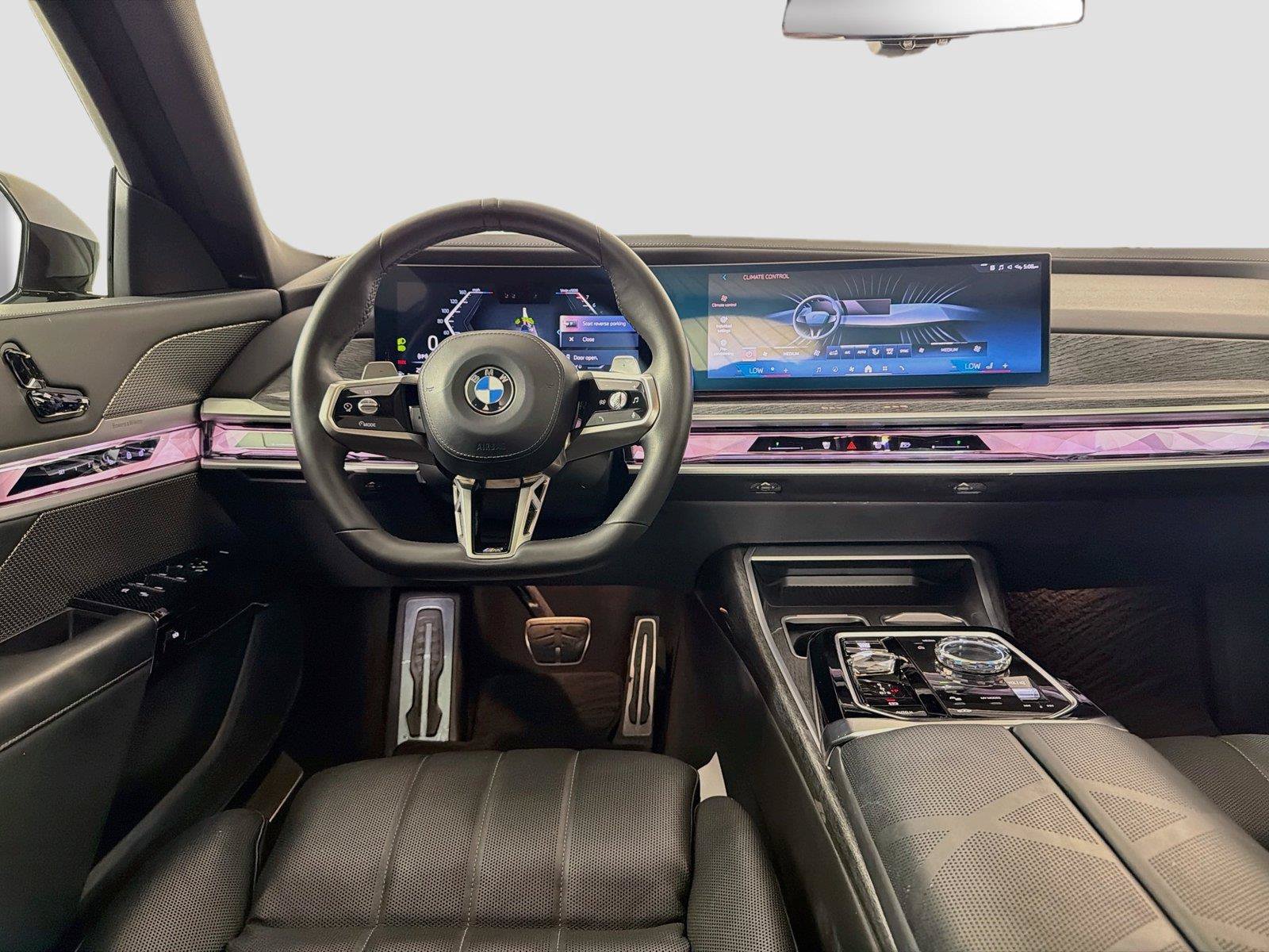 Used 2023 BMW 740i RWD image 23