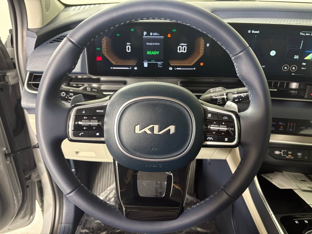 New 2026 Kia Carnival EX image 19