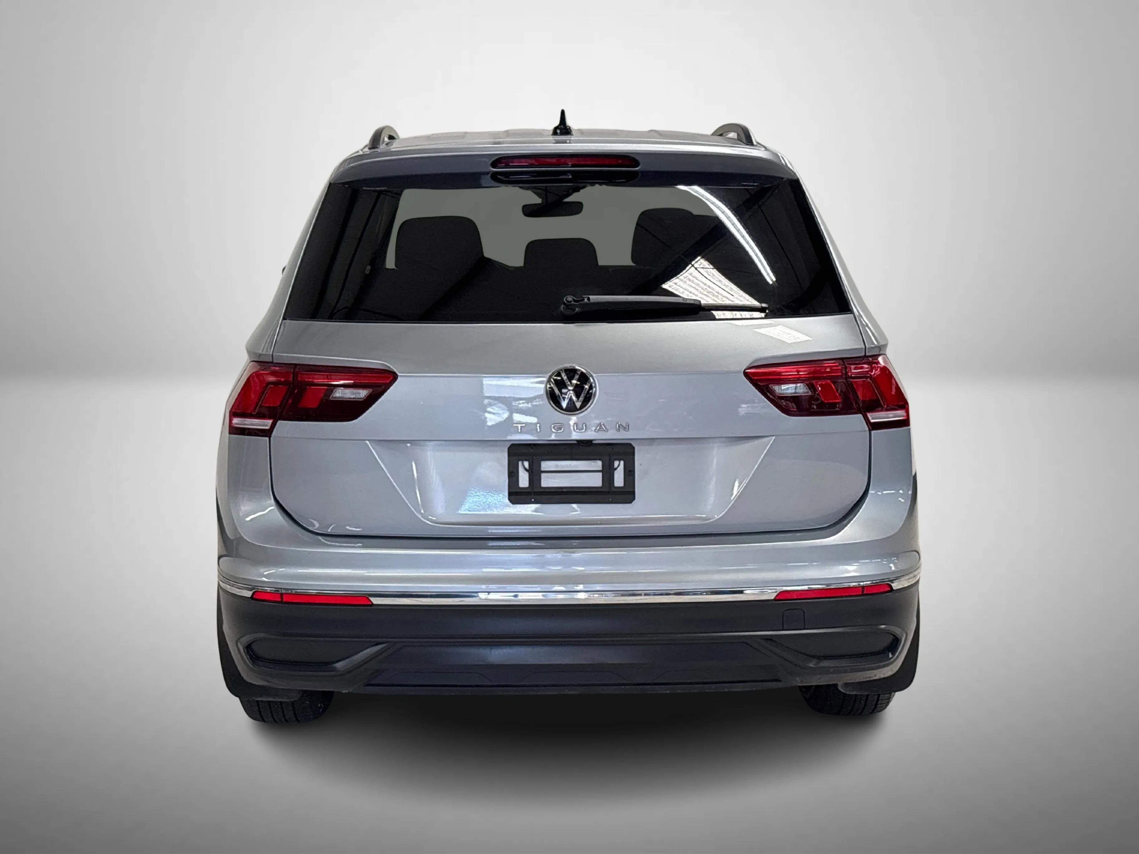 Used 2024 Volkswagen Tiguan S FWD image 5