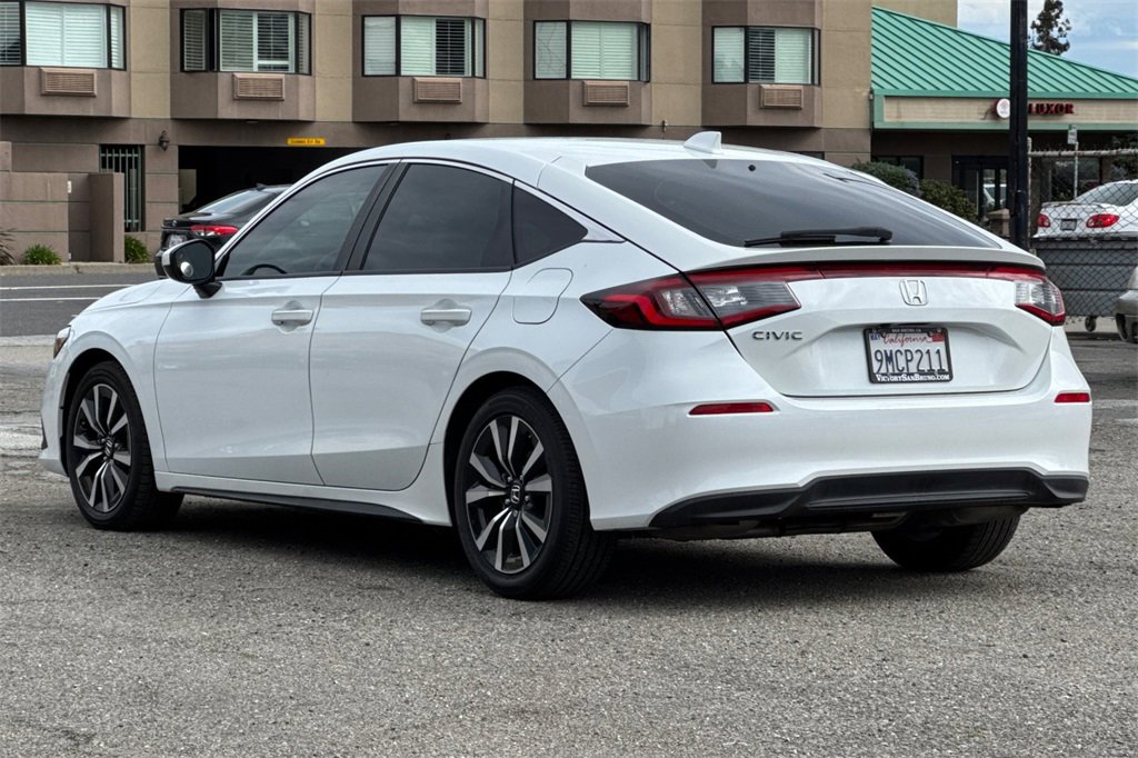 Certified 2024 Honda Civic EX-L image 6
