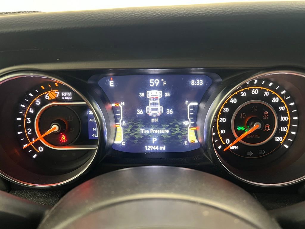 Used 2023 Jeep Wrangler Willys image 23