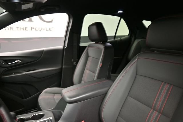 Used 2024 Chevrolet Equinox RS FWD image 16