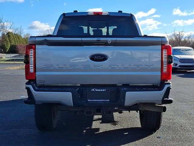 Used 2024 Ford F250 XLT w/ Black Appearance Package image 8