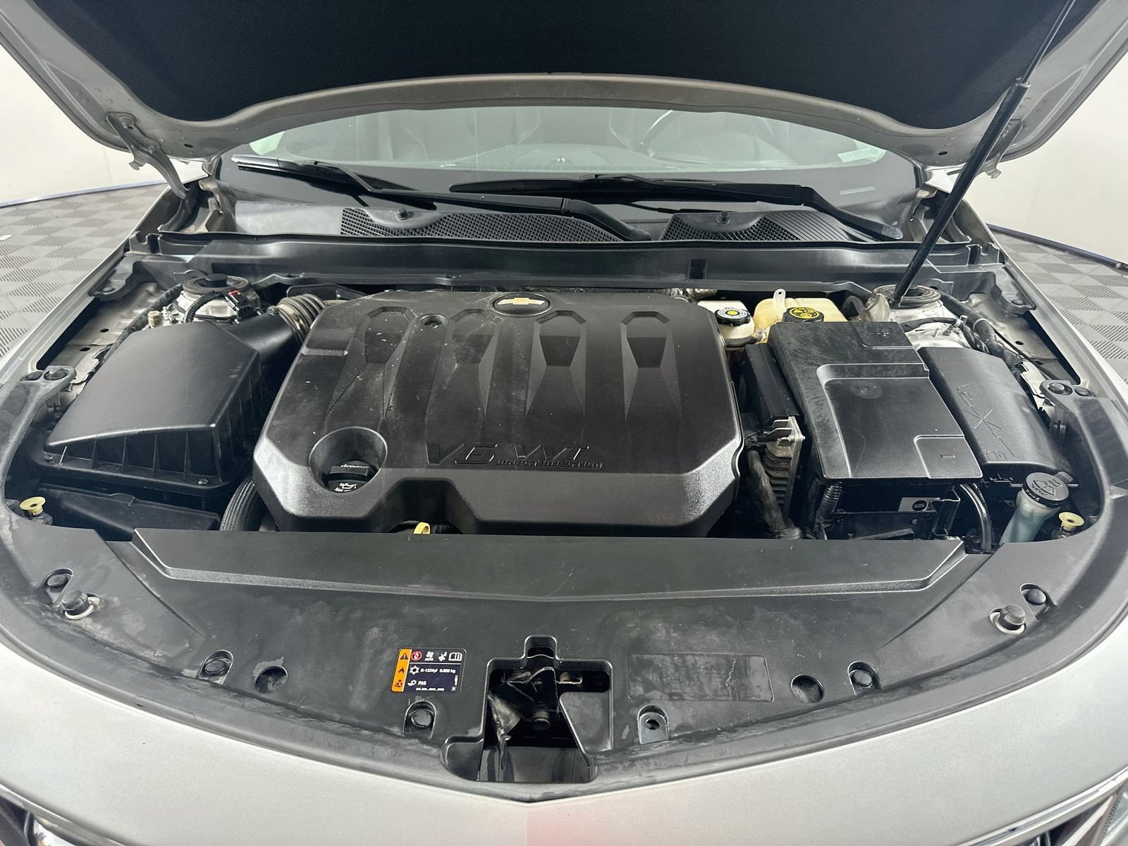 Used 2018 Chevrolet Impala Premier FWD image 29