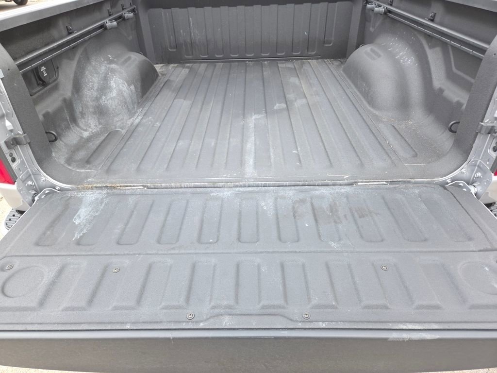 Used 2025 RAM 1500 Big Horn AWD/4WD image 29