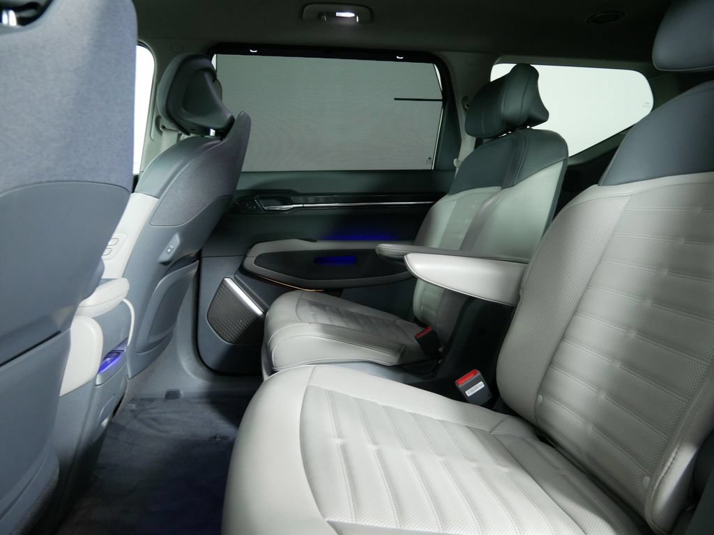 Certified 2024 Kia EV9 Land AWD/4WD image 18