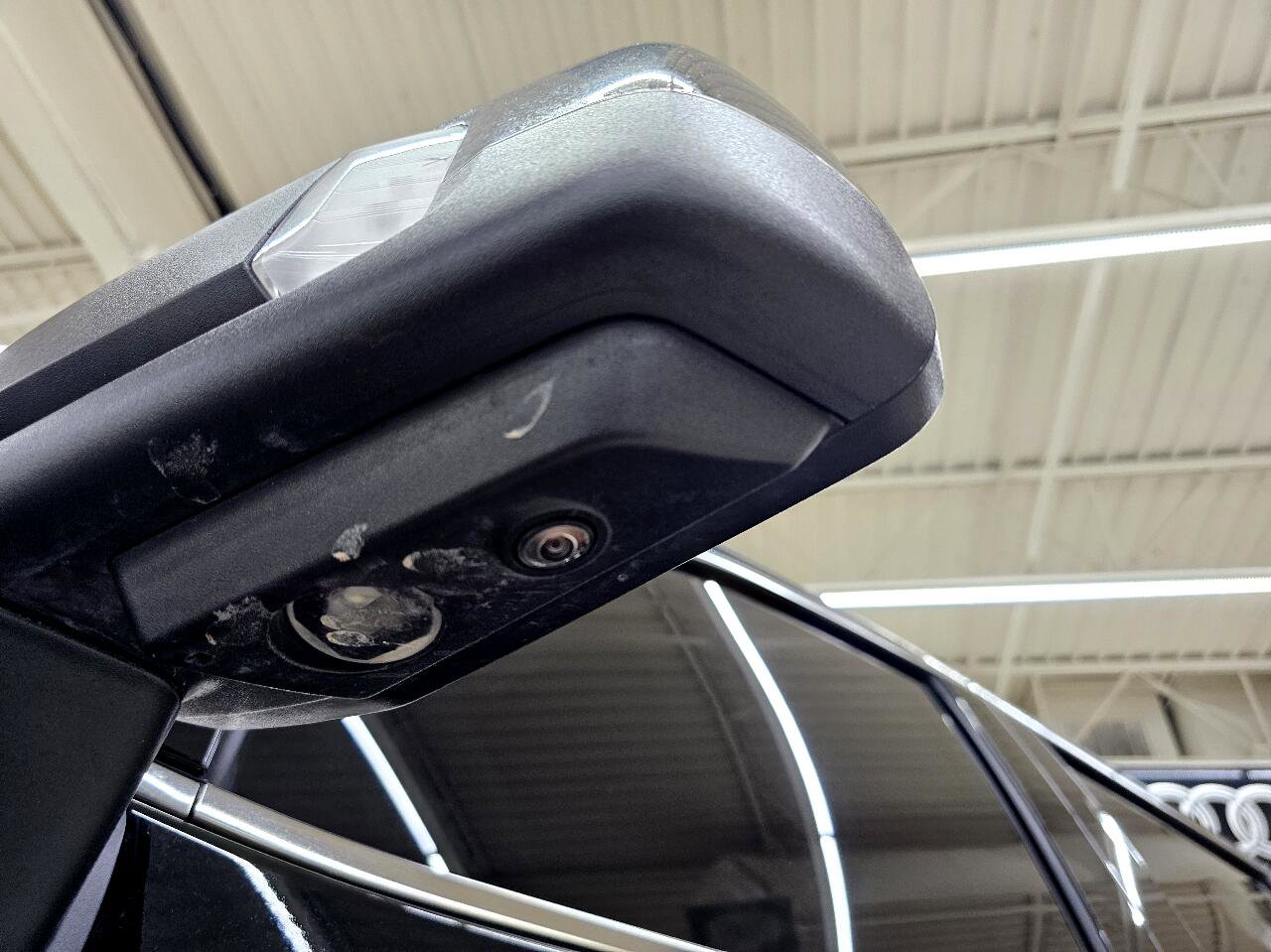 Used 2022 GMC Sierra 1500 Denali w/ Denali Premium Package image 12