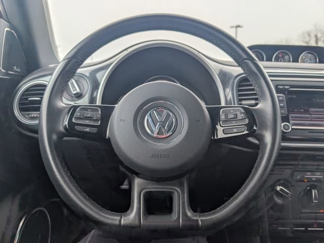 Used 2013 Volkswagen Beetle 2.0T FWD image 10