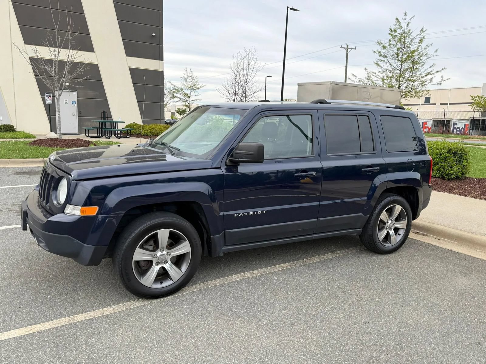 Used 2016 Jeep Patriot High Altitude FWD image 2