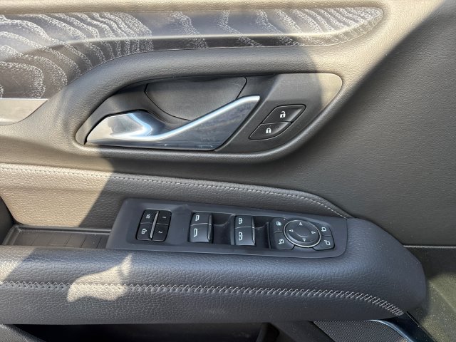 Used 2024 GMC Yukon Denali AWD/4WD image 20