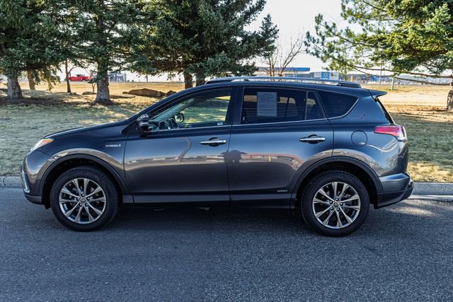 Used 2018 Toyota RAV4 Limited AWD/4WD image 8