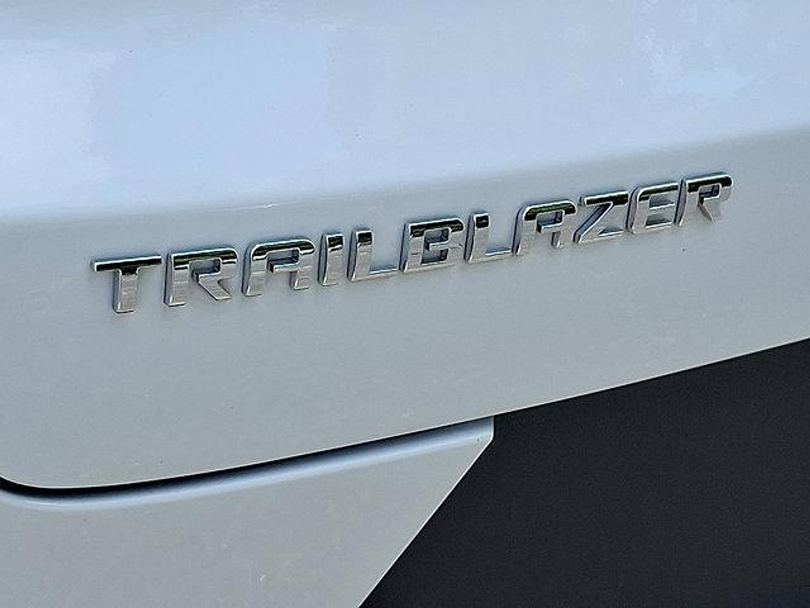 Used 2024 Chevrolet TrailBlazer LT w/ Driver Confidence Package image 62