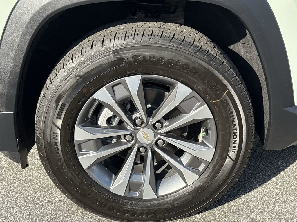 New 2026 Chevrolet Equinox LT w/ Safety and Technology Package image 34