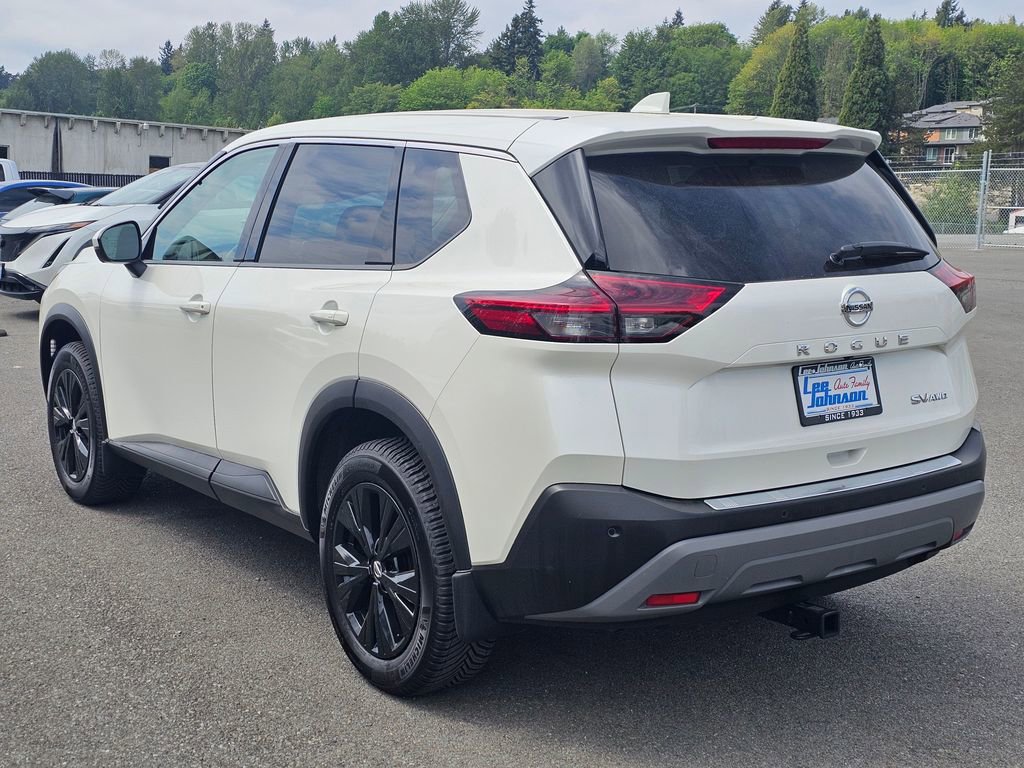 Used 2021 Nissan Rogue SV AWD/4WD image 7