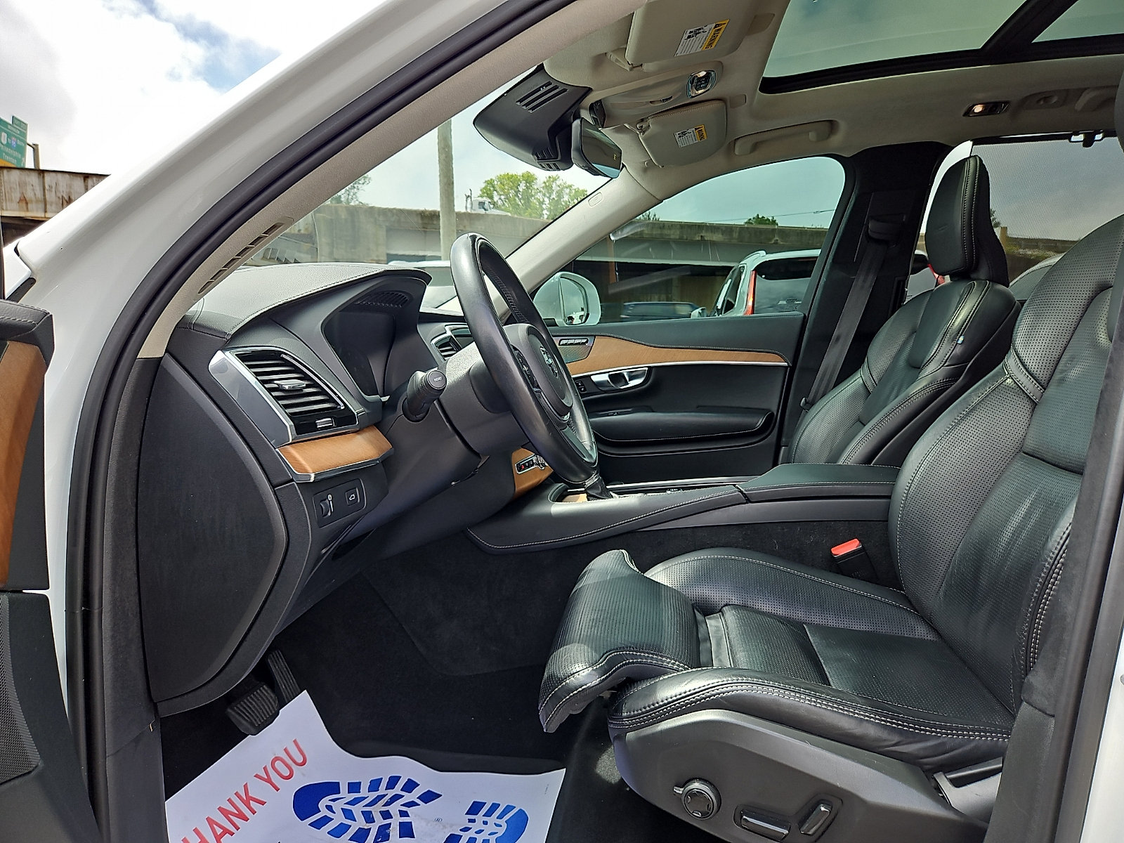 Used 2019 Volvo XC90 T6 Inscription w/ Luxury Package AWD/4WD image 13