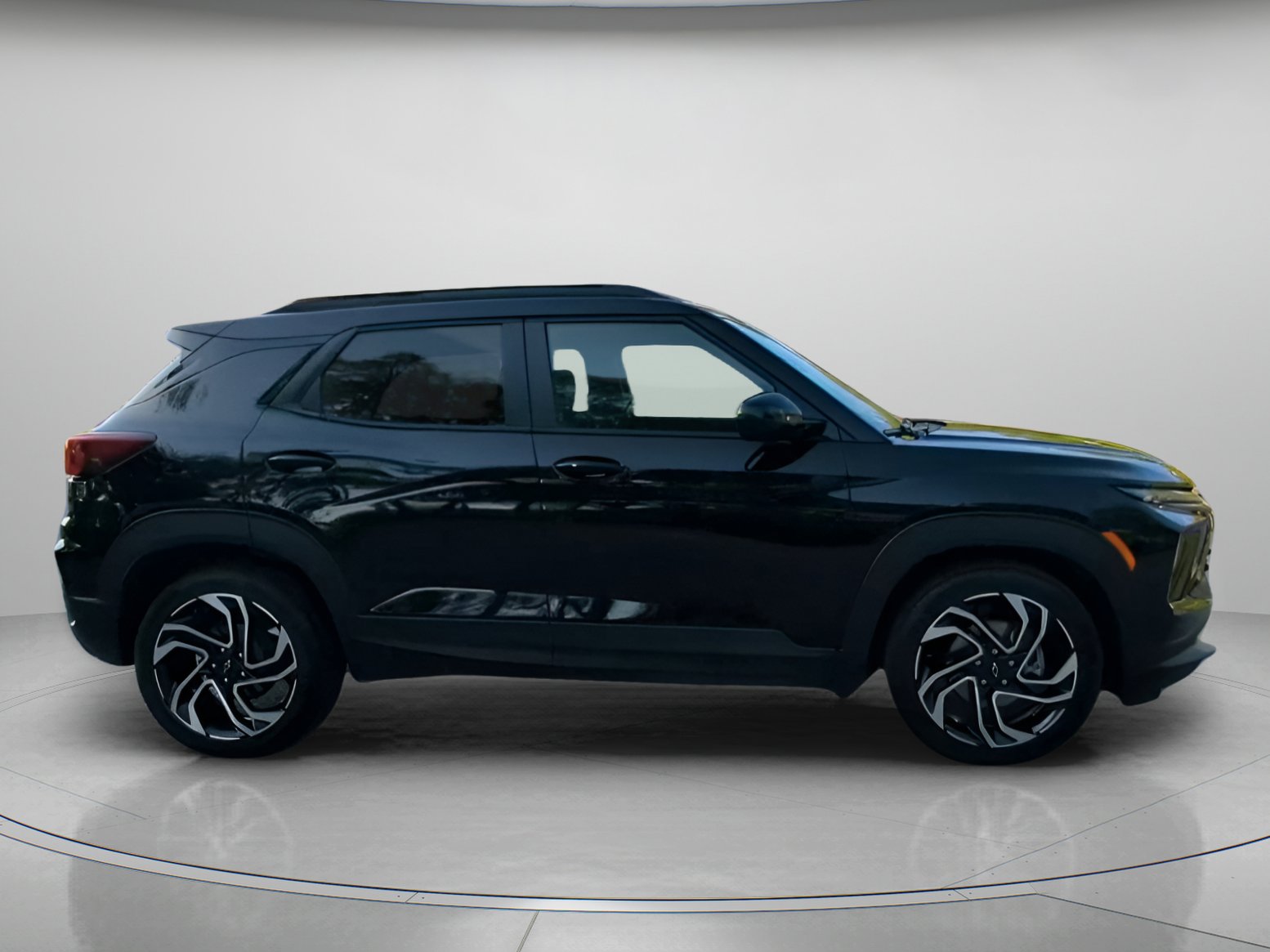 Used 2025 Chevrolet TrailBlazer RS w/ Convenience Package FWD image 33