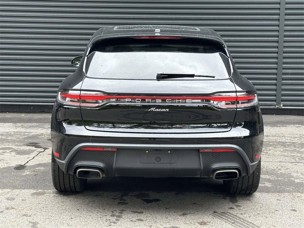 Certified 2025 Porsche Macan image 29