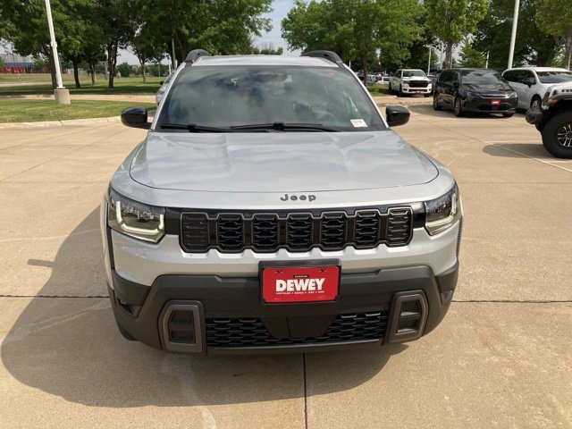 New 2026 Jeep Cherokee Laredo AWD/4WD image 2