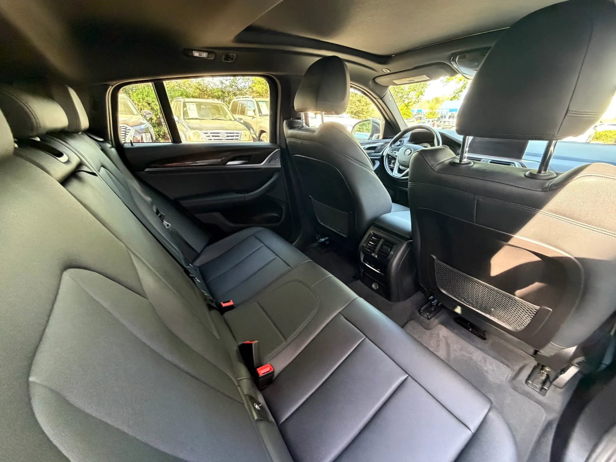 Used 2019 BMW X4 xDrive30i w/ Convenience Package image 14