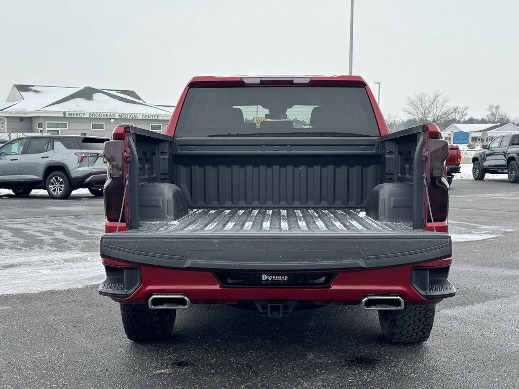 Used 2023 Chevrolet Silverado 1500 RST w/ Z71 Off-Road Package image 10