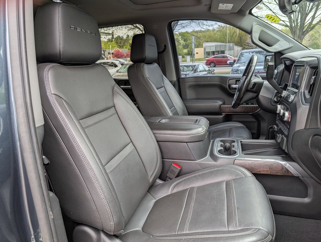 Used 2019 GMC Sierra 1500 Denali w/ Denali Ultimate Package AWD/4WD image 20
