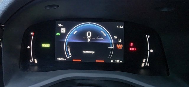 Used 2025 Toyota Camry LE image 17