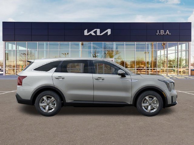 New 2026 Kia Sorento LX FWD image 7