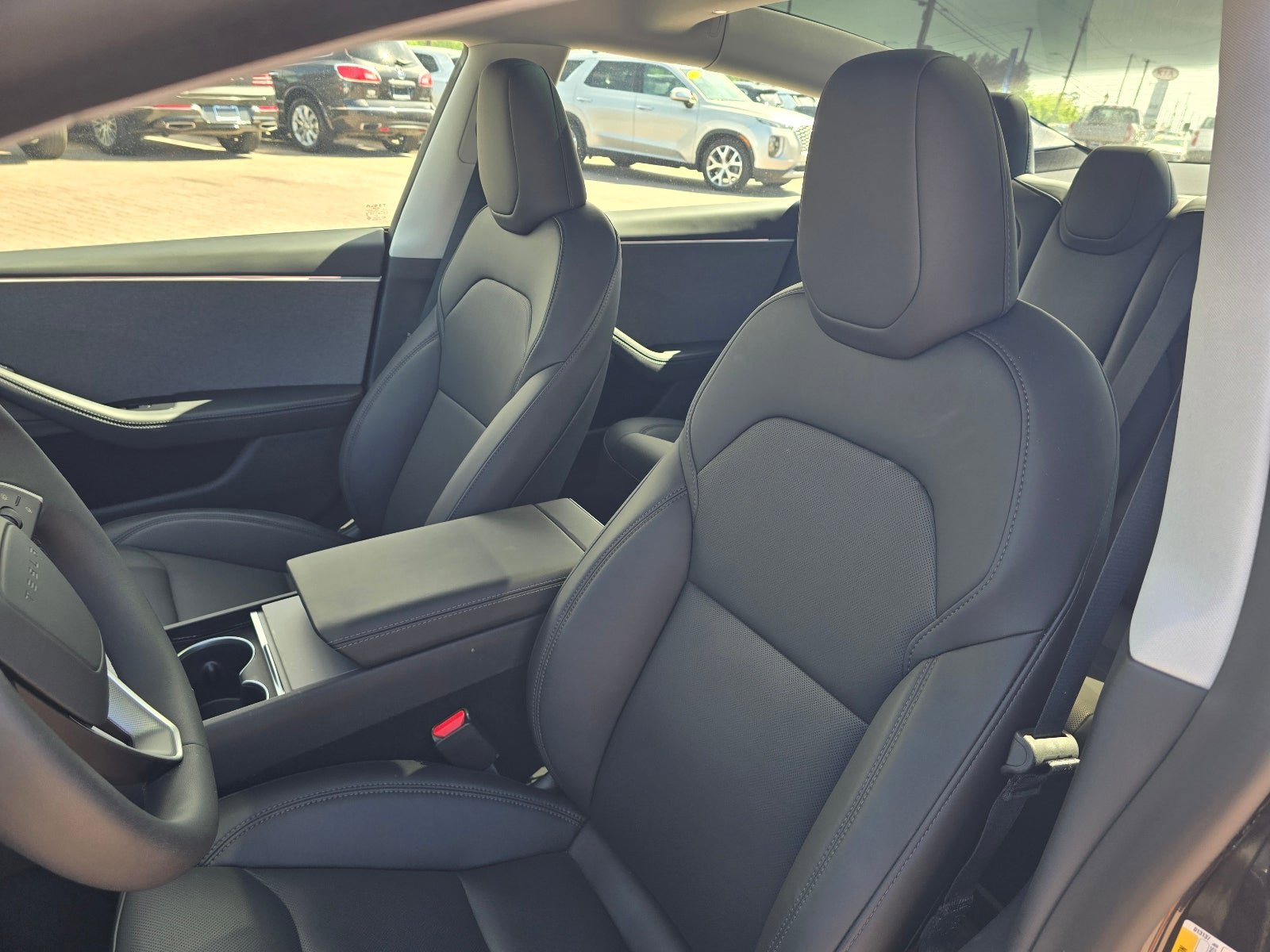 Used 2025 Tesla Model 3 Long Range RWD image 12