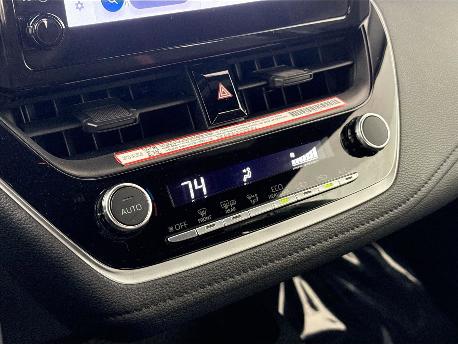 Certified 2025 Toyota Corolla SE image 26