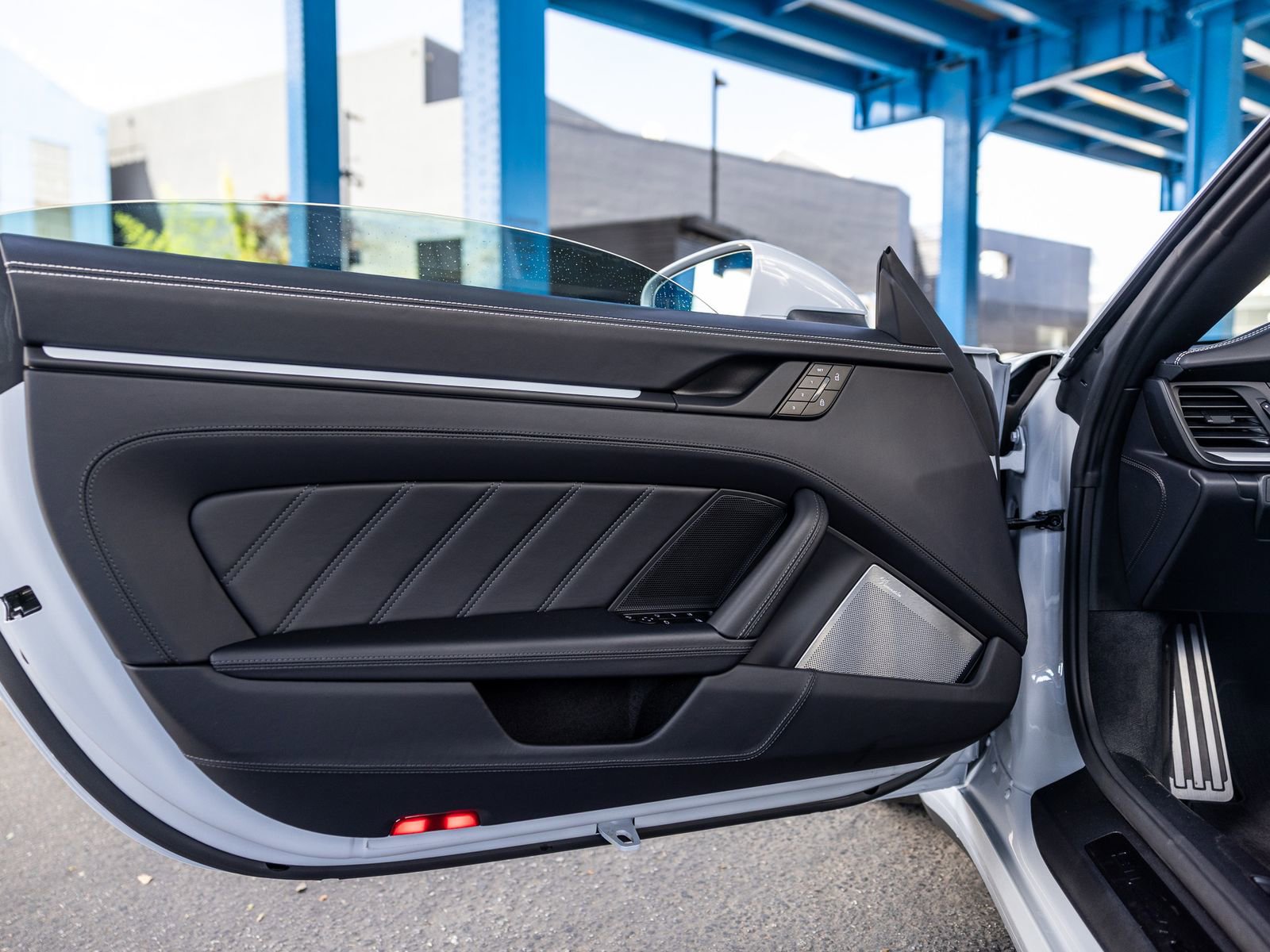 Certified 2025 Porsche 911 Carrera 4 GTS image 36