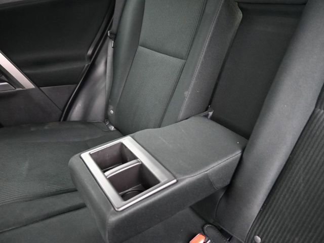 Used 2017 Toyota RAV4 LE image 27